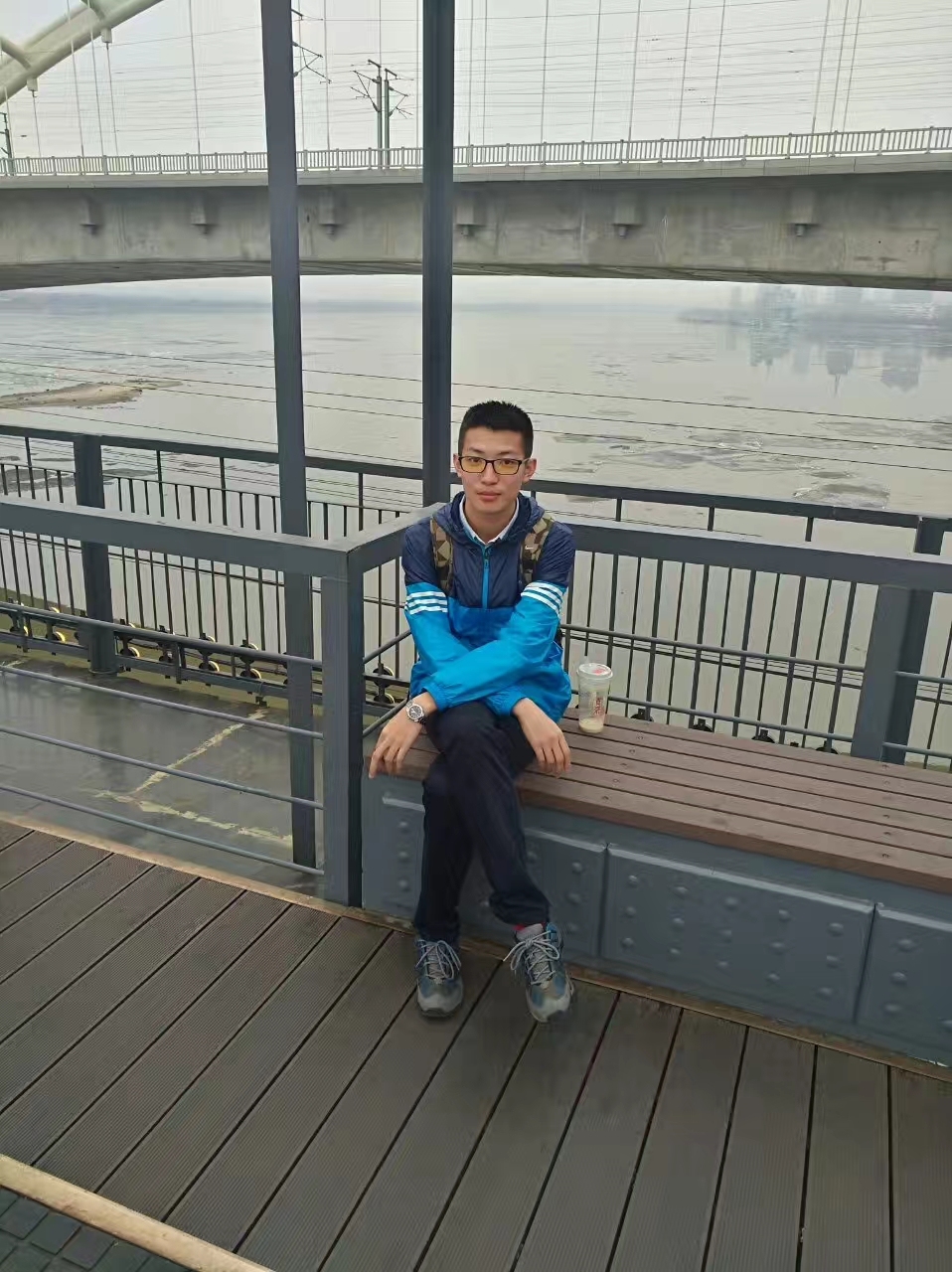 闵行家教傅老师
