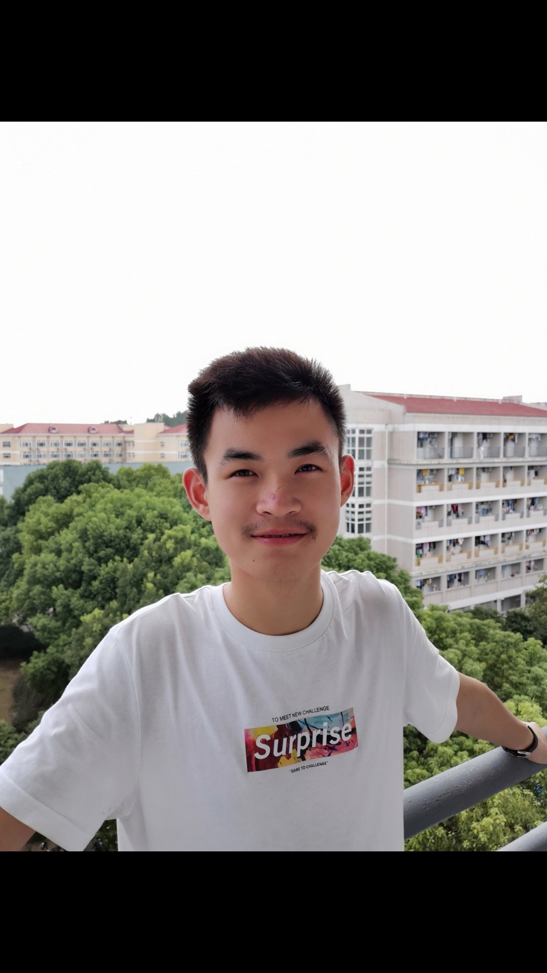 奉贤家教张老师