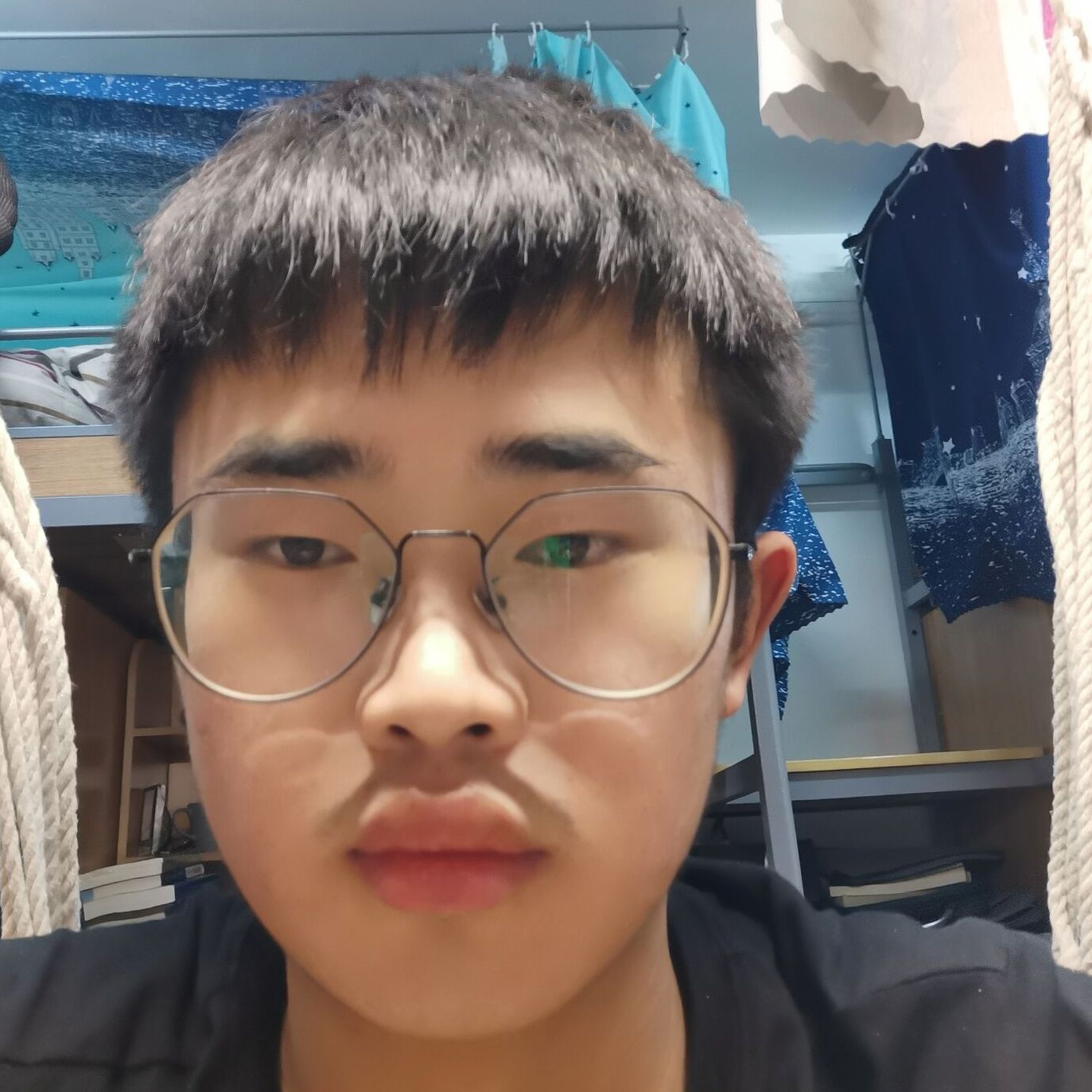 松江家教尹老师