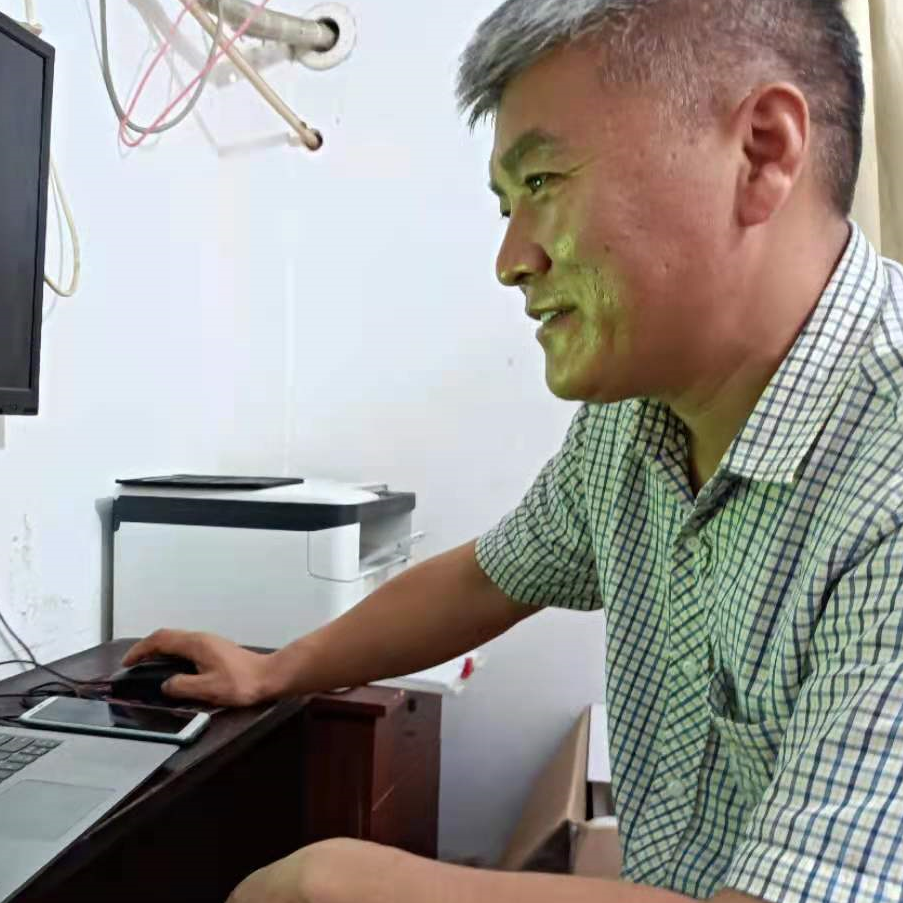 闸北家教冯老师