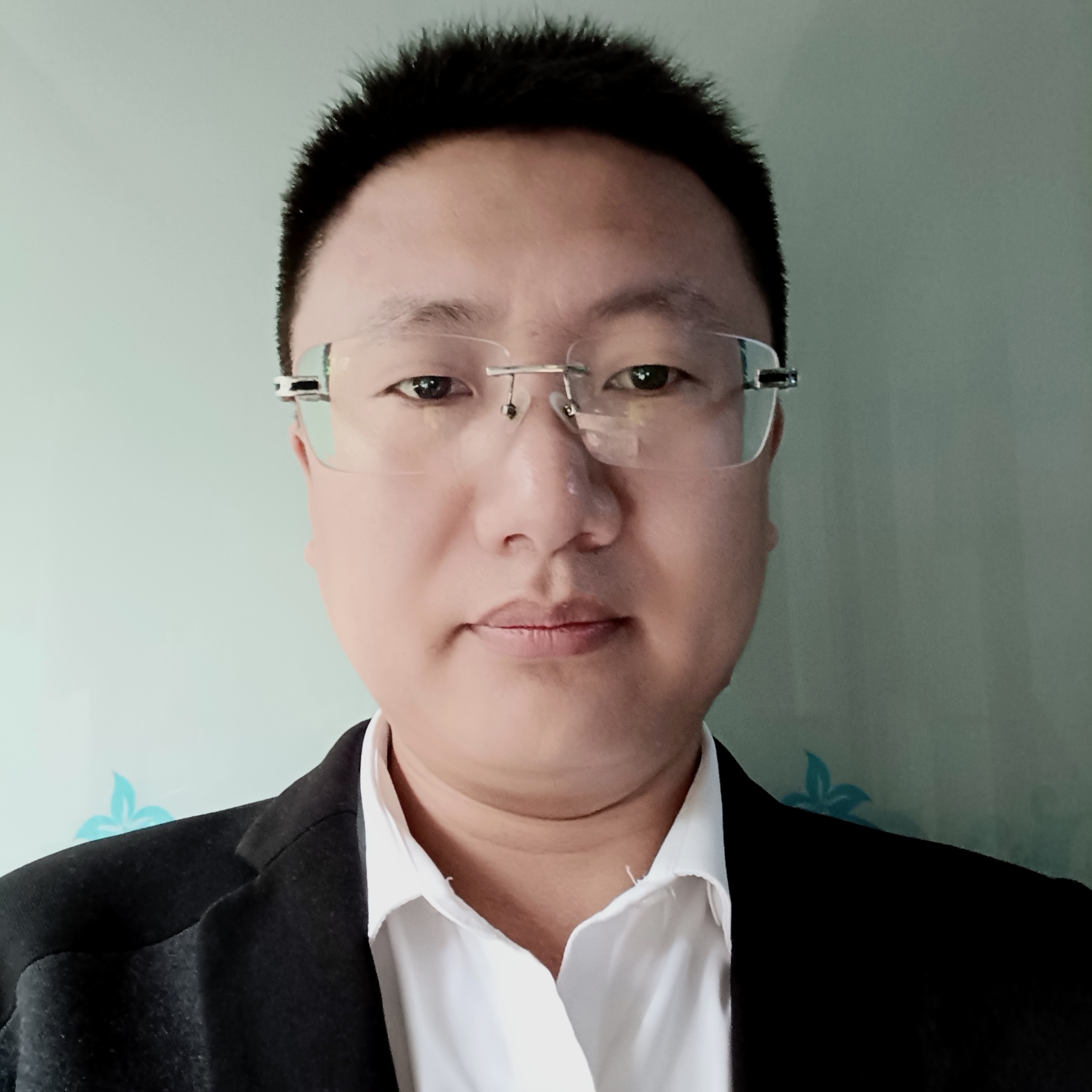 静安家教黄老师