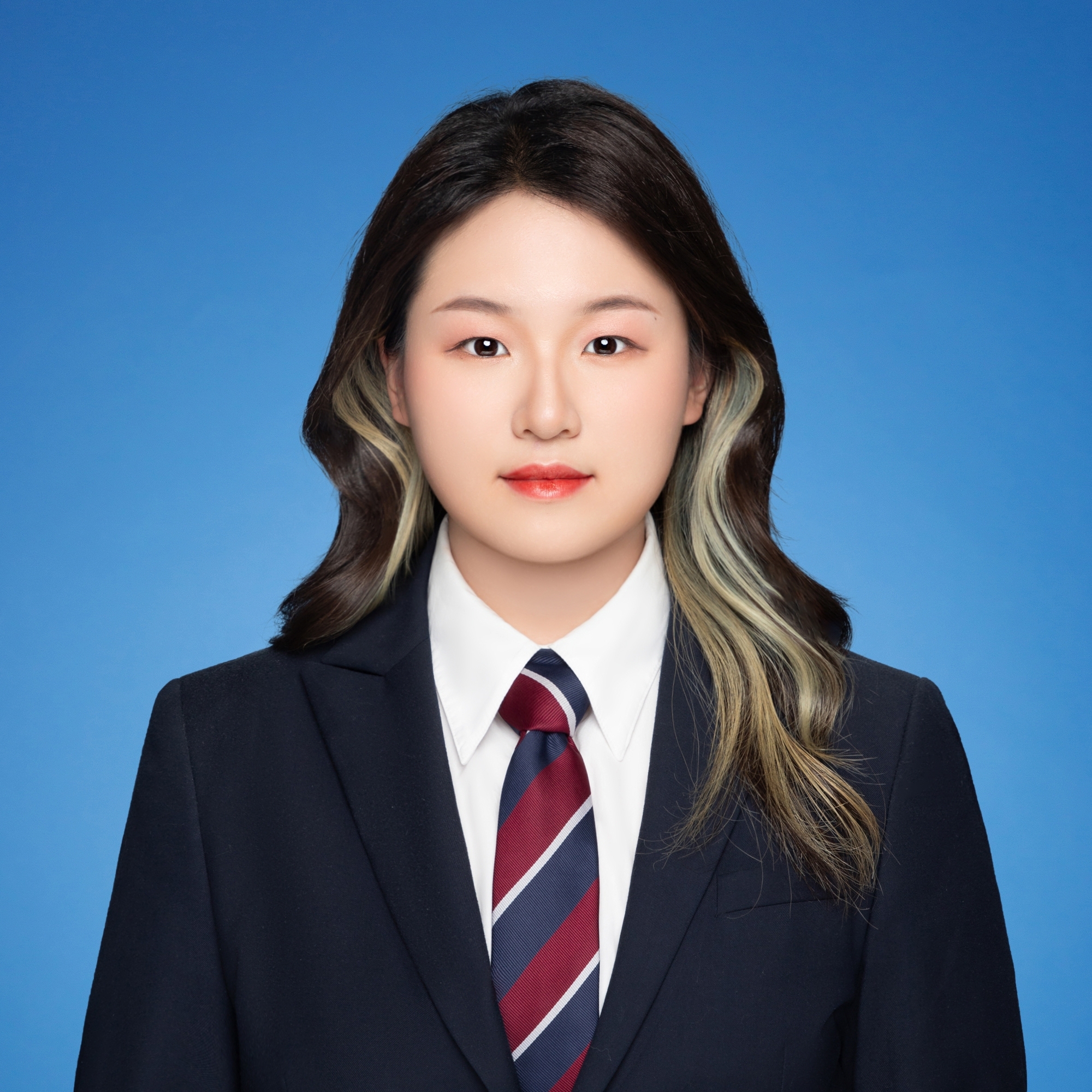 上海家教尹老师