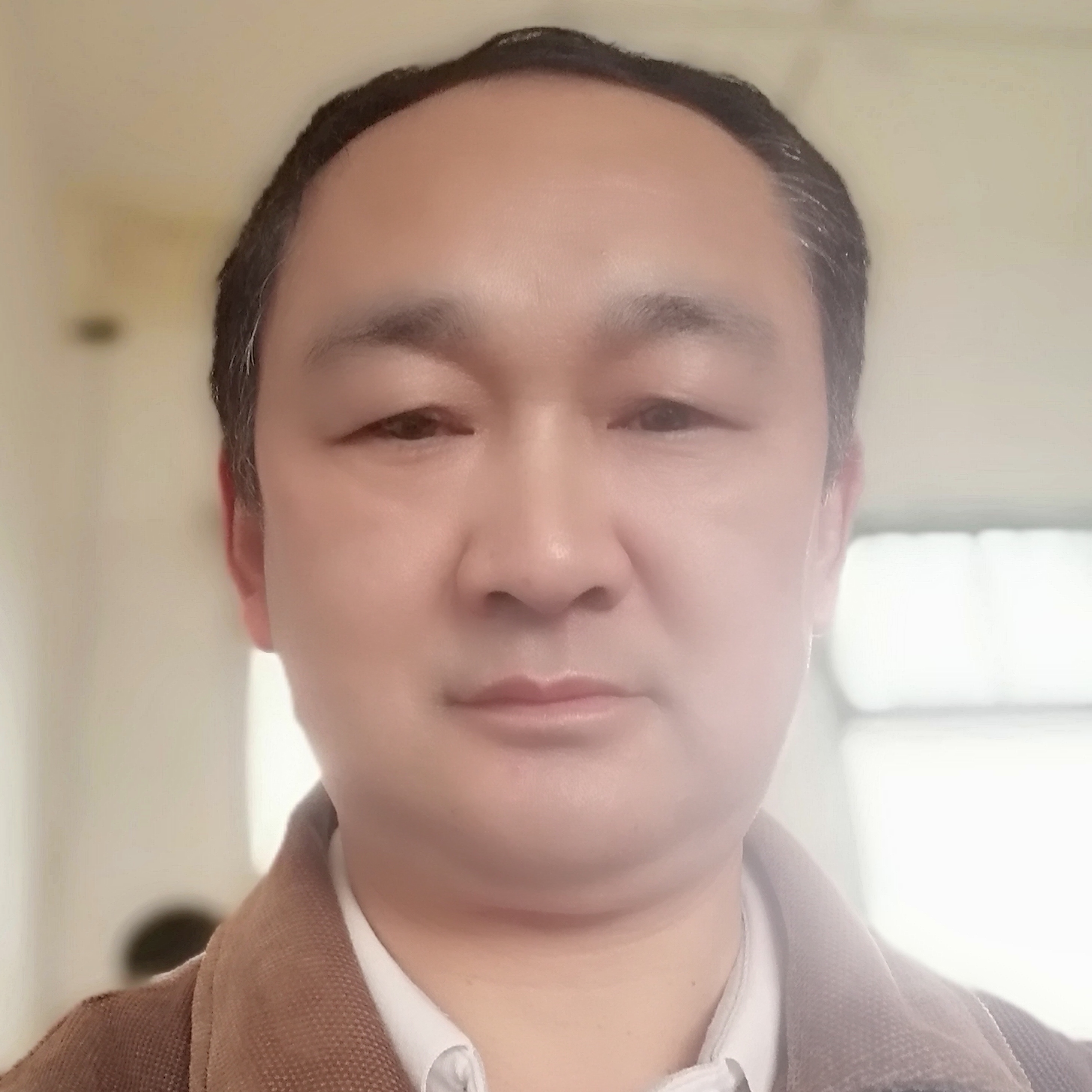 奉贤家教何老师